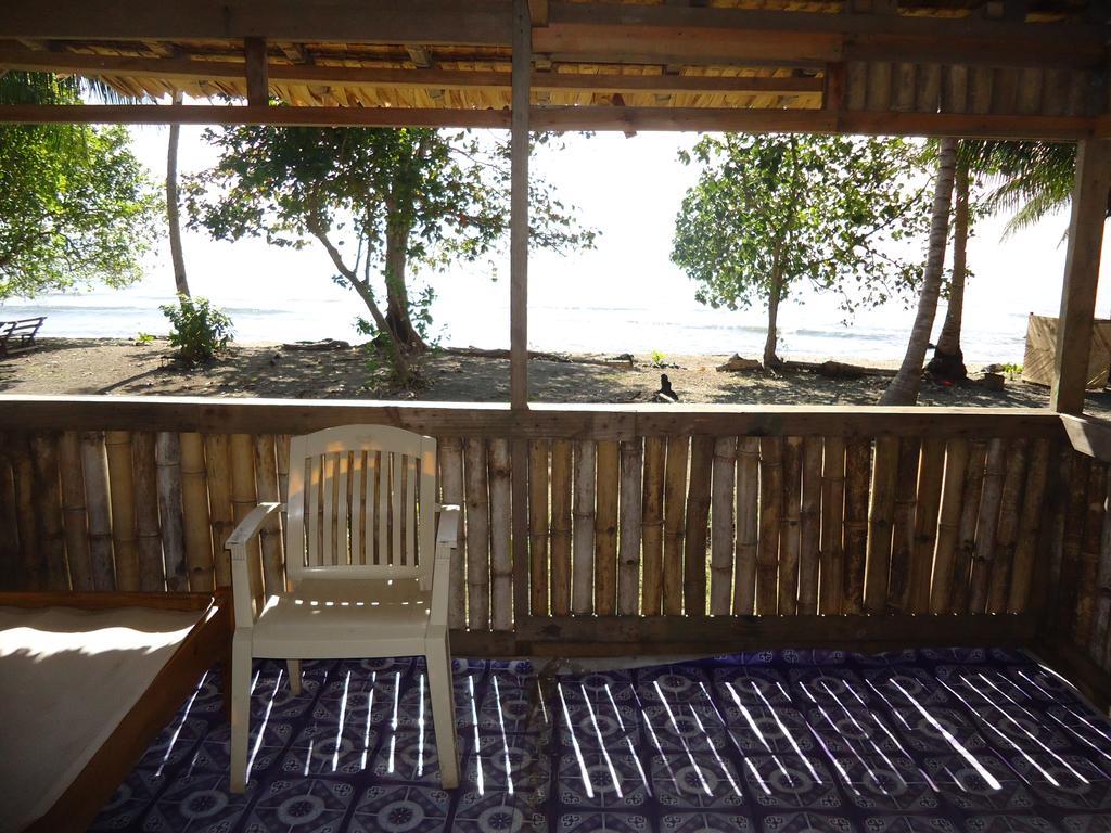 Hotel Dolphin View Beach Ndoma Exterior foto