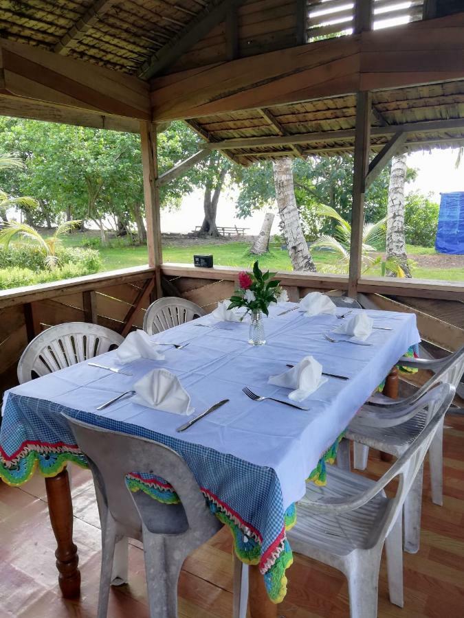 Hotel Dolphin View Beach Ndoma Exterior foto